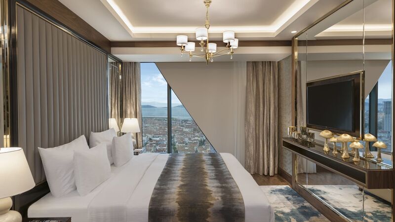 Elite World Asia Hotel
