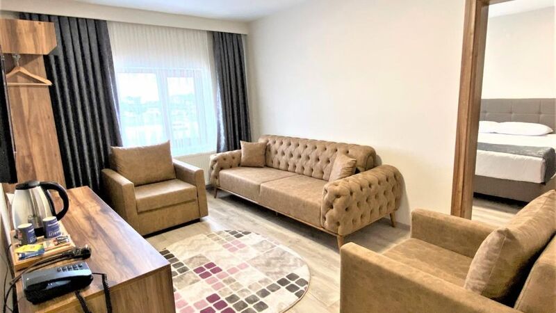 Zümrüt Palas Otel