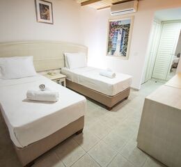 Museum Resort Hotel