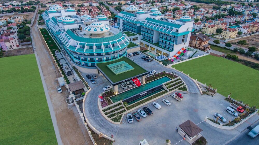 Sensitive Premium Resort & Spa