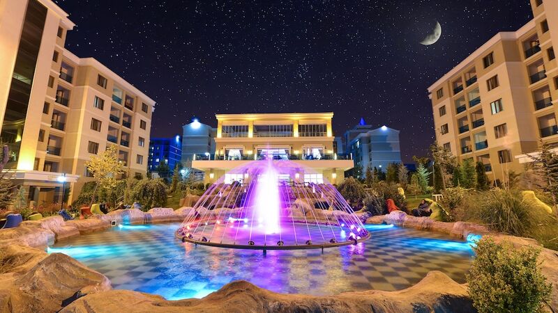 Grand Özgül Termal Tatil Köyü