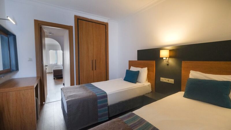 Qinn Hotel