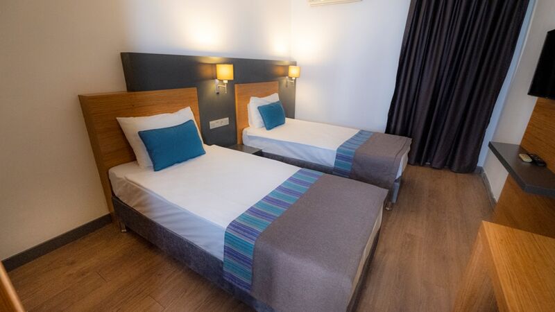 Qinn Hotel